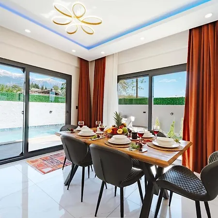 Bella Villa